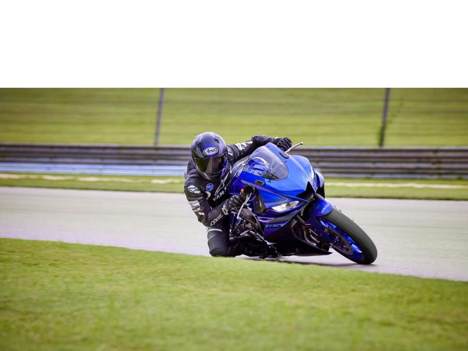 Мотоцикл YAMAHA R3 (Icon Blue) 2024
